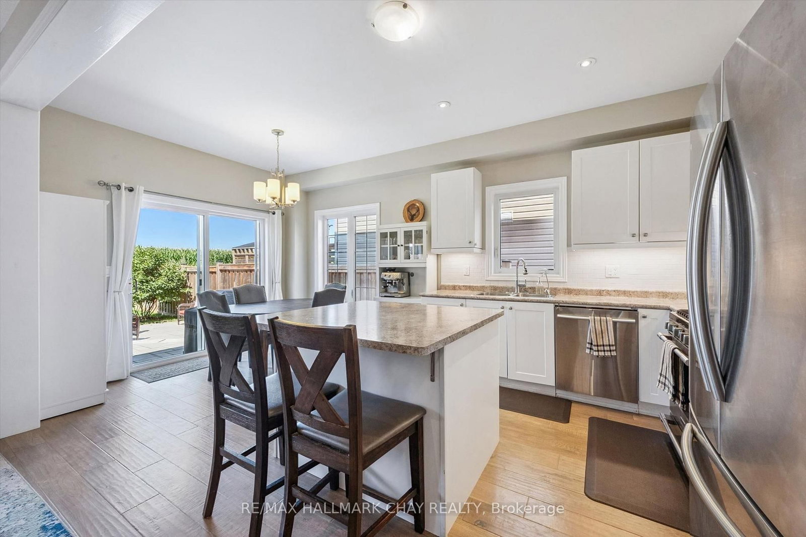 109 Courtney Street • Centre Wellington, ON photo 10