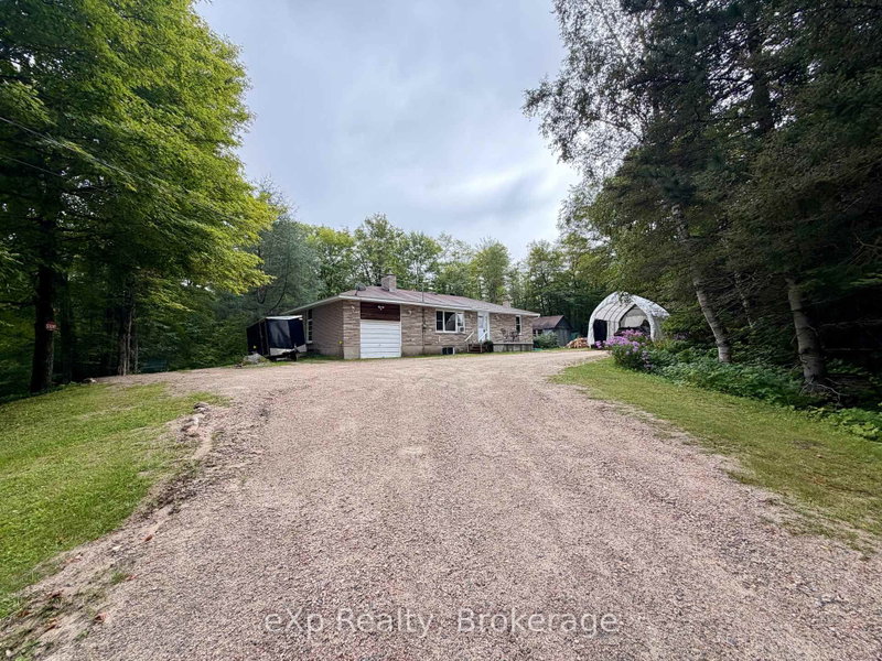 1643 and 1671 Eagle Lake Road