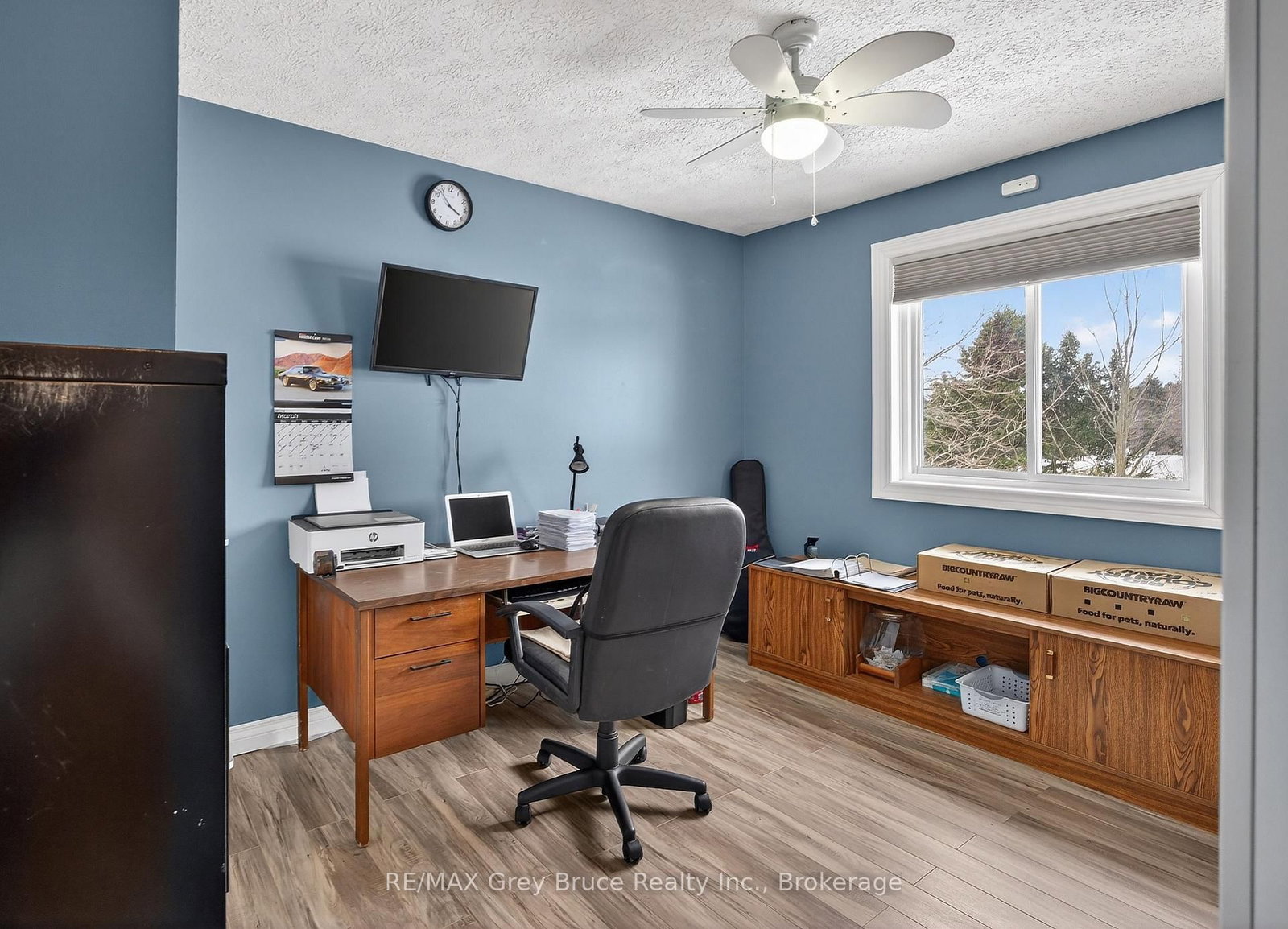 102 MARY Avenue • Georgian Bluffs, ON photo 15