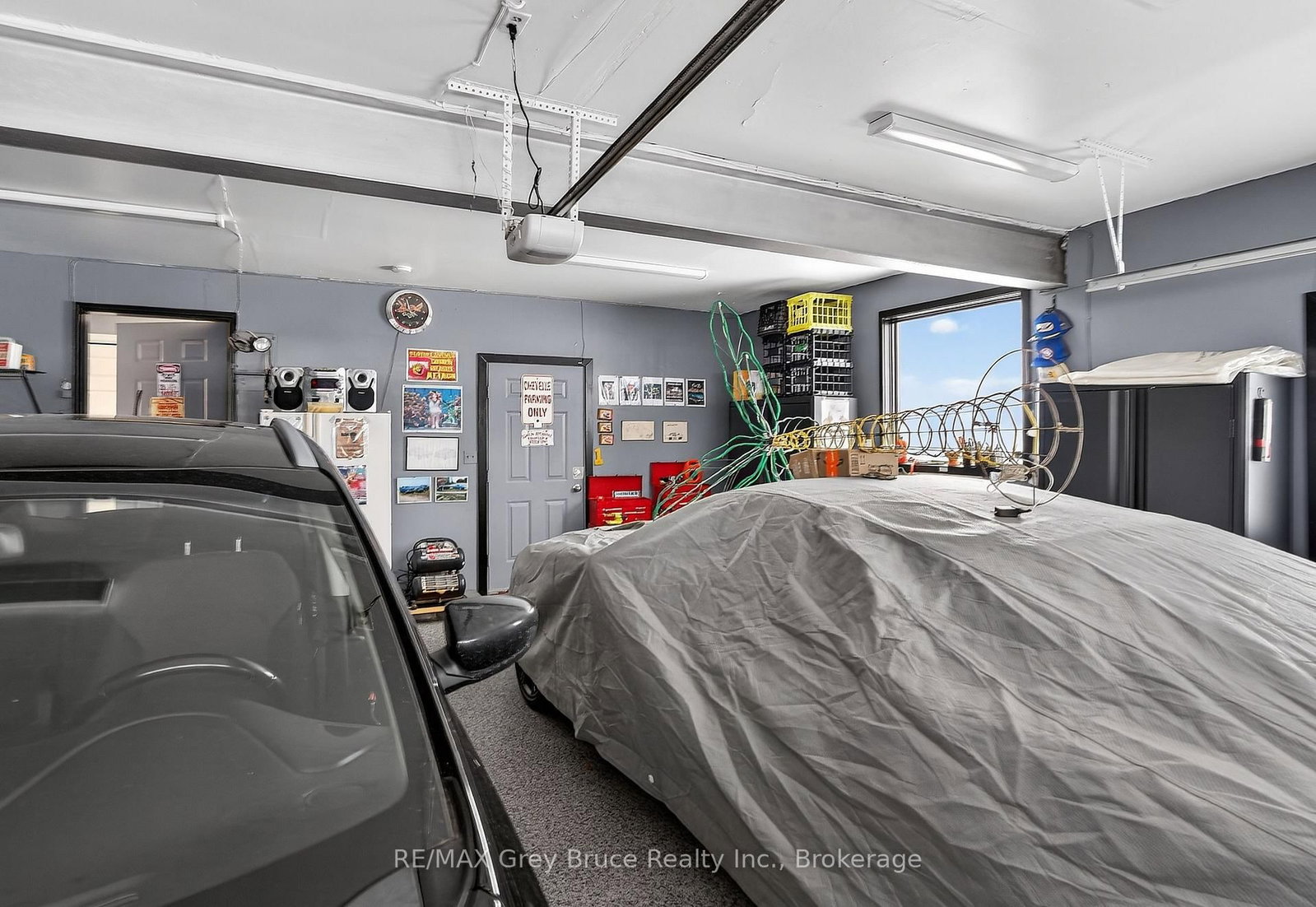 102 MARY Avenue • Georgian Bluffs, ON photo 18