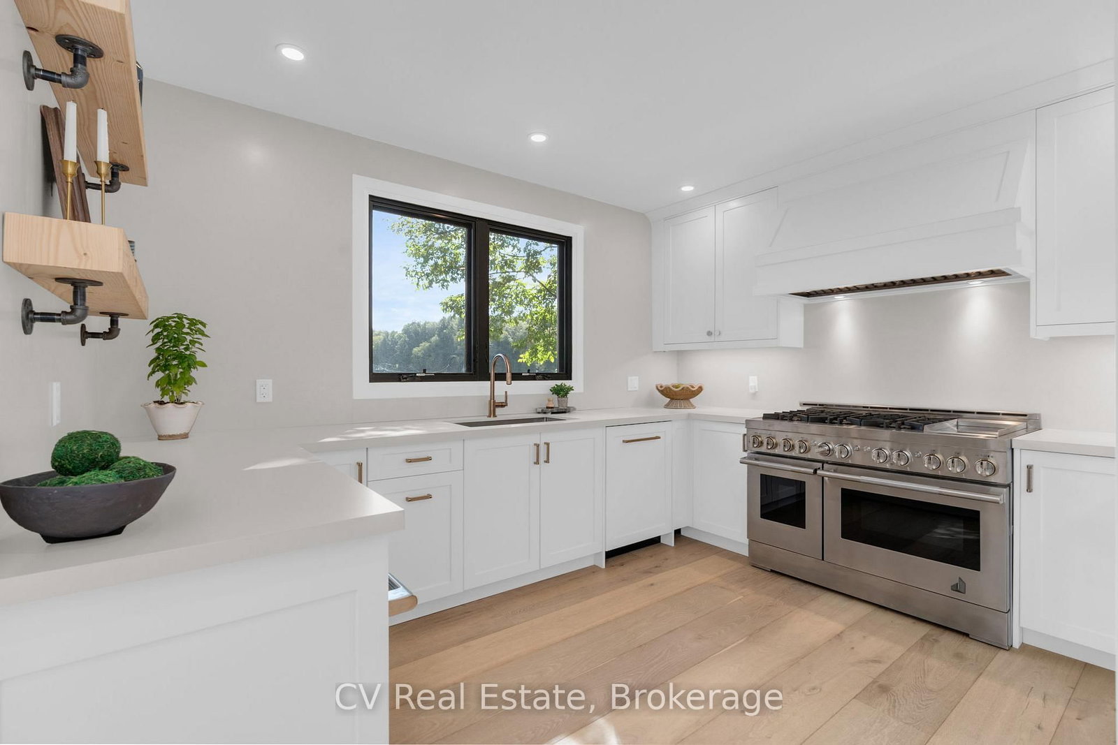 1017 White Pine Road • Lake of Bays, ON photo 12
