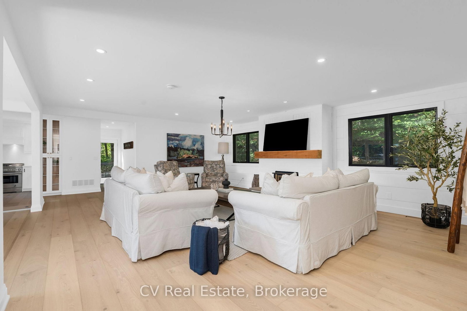 1017 White Pine Road • Lake of Bays, ON photo 17