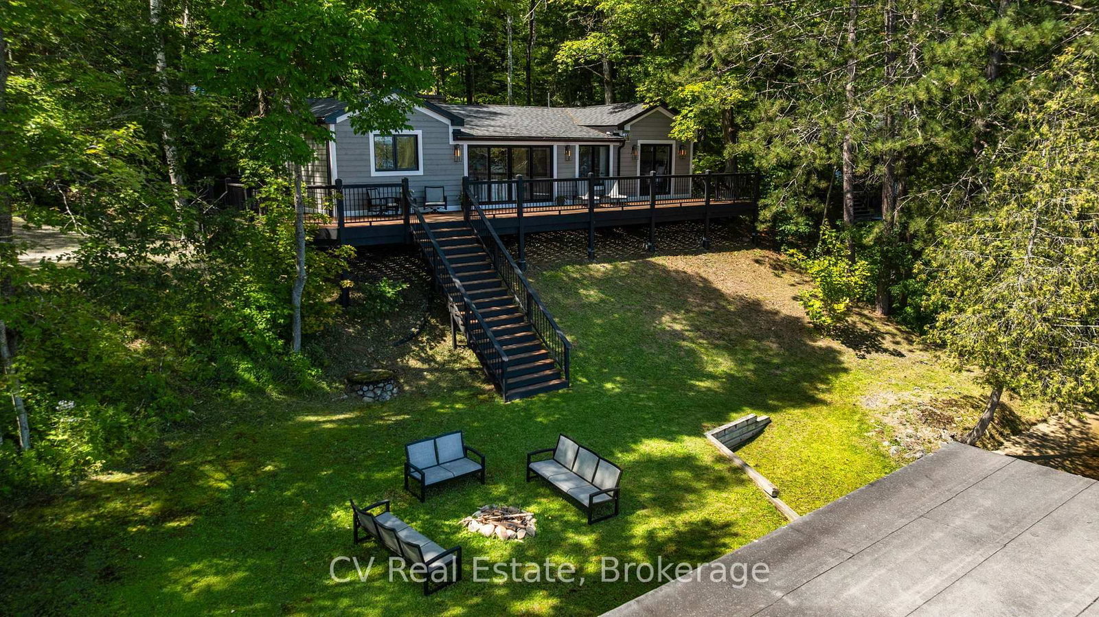 1017 White Pine Road • Lake of Bays, ON photo 4