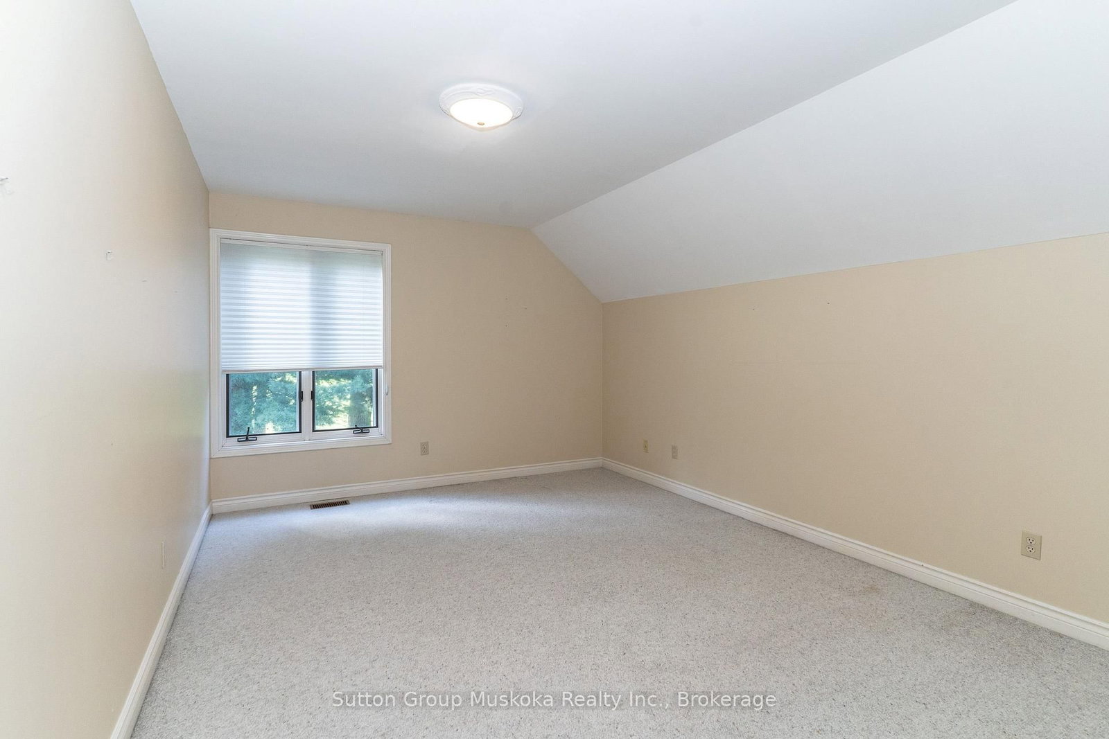 577 Canal Road • Huntsville, ON photo 32
