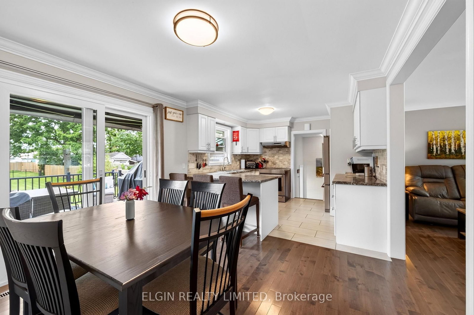 26 Queen Street • Strathroy-Caradoc, ON photo 10