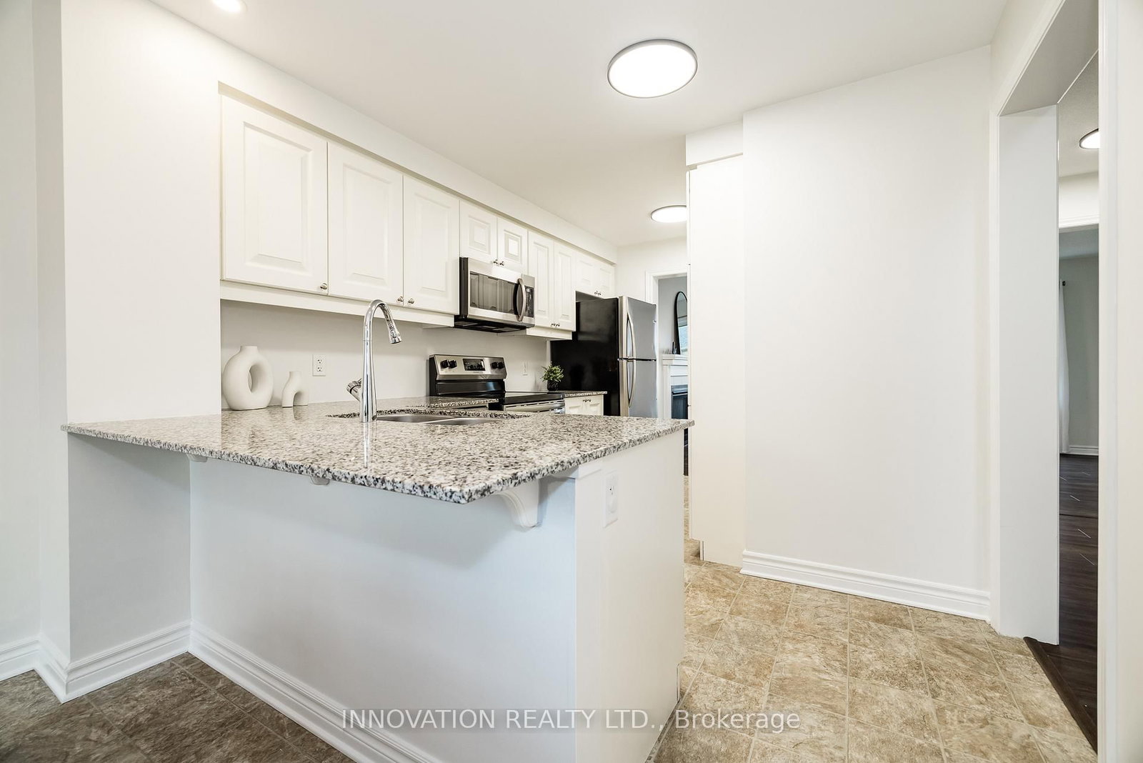 112 Gelderland Private • Ottawa, ON photo 18