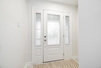 112 Gelderland Private • Ottawa, ON photo 4