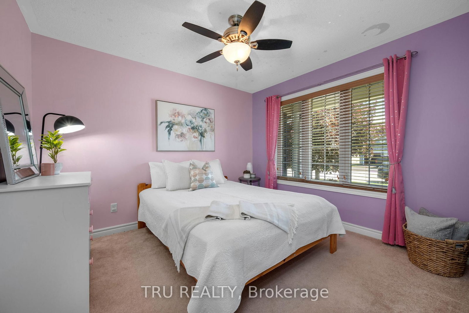 76 Johanna Street • Almonte, ON photo 6
