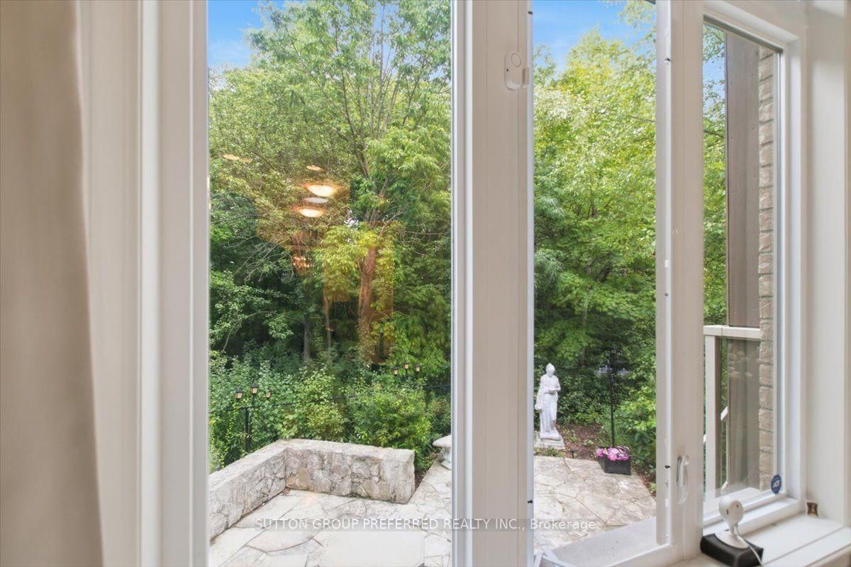 725 Eagletrace Drive • #63 • London North, ON photo 20