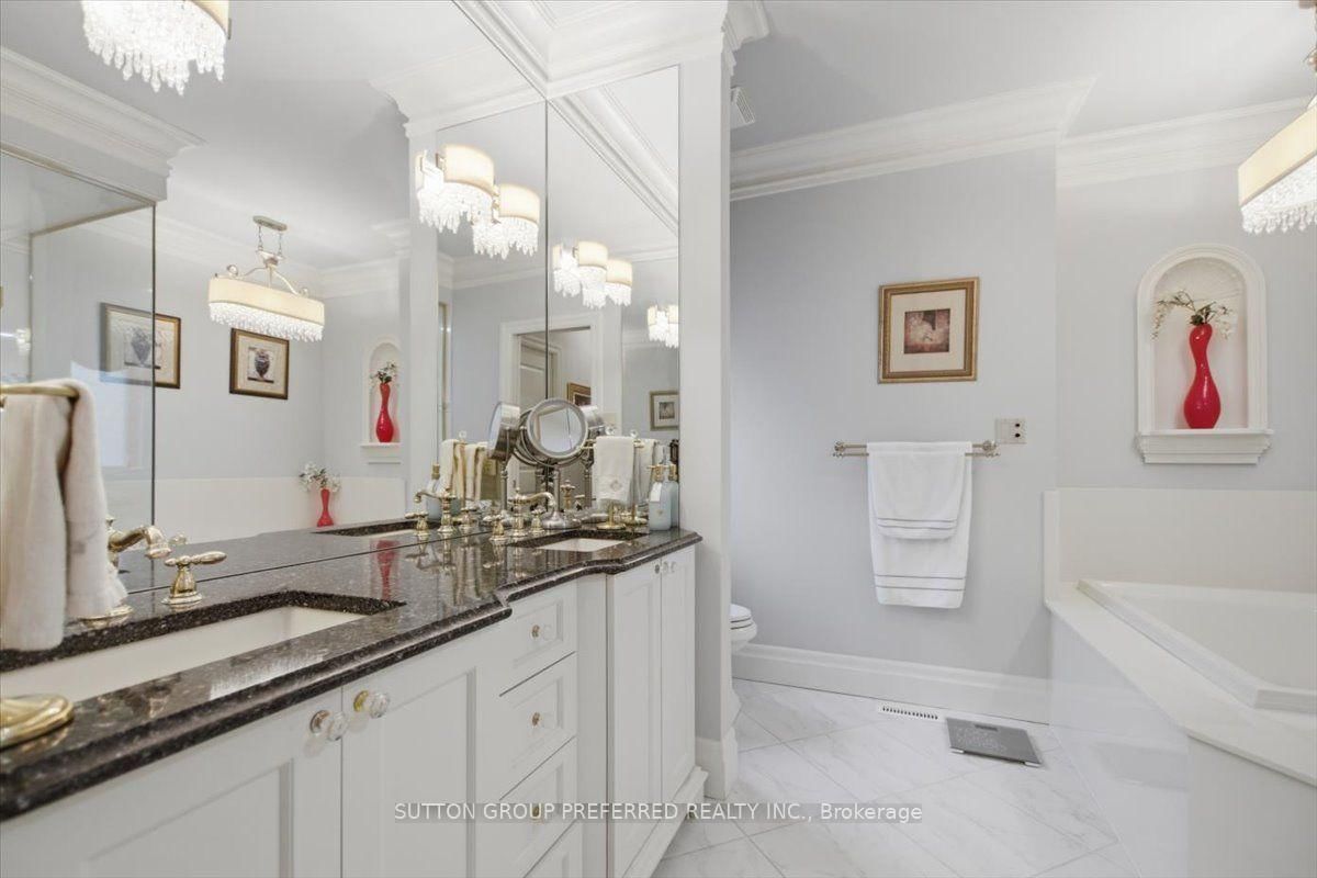725 Eagletrace Drive • #63 • London North, ON photo 30