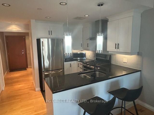 90 George Street • #1405 • Ottawa, ON photo 4