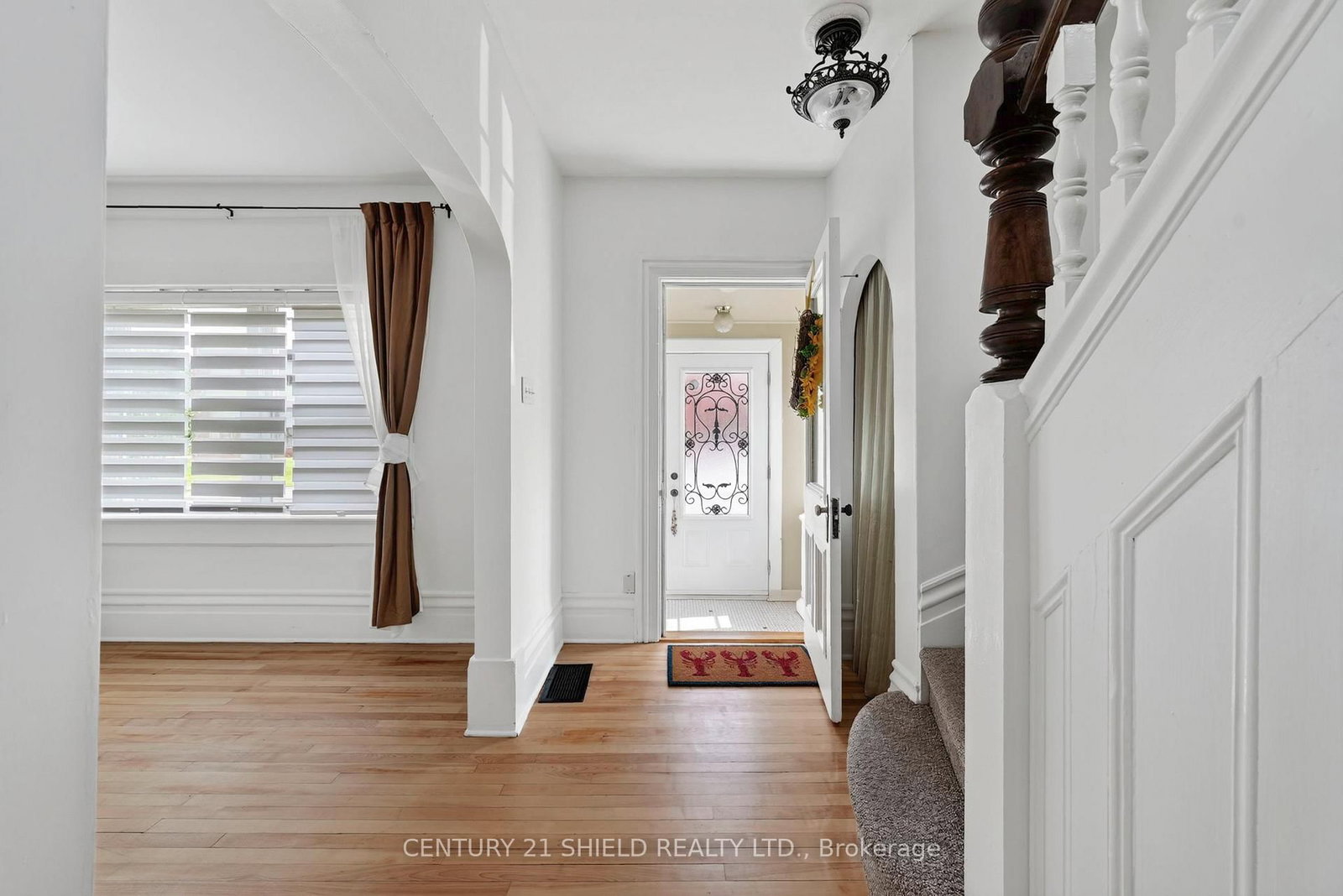 Listing Image 7