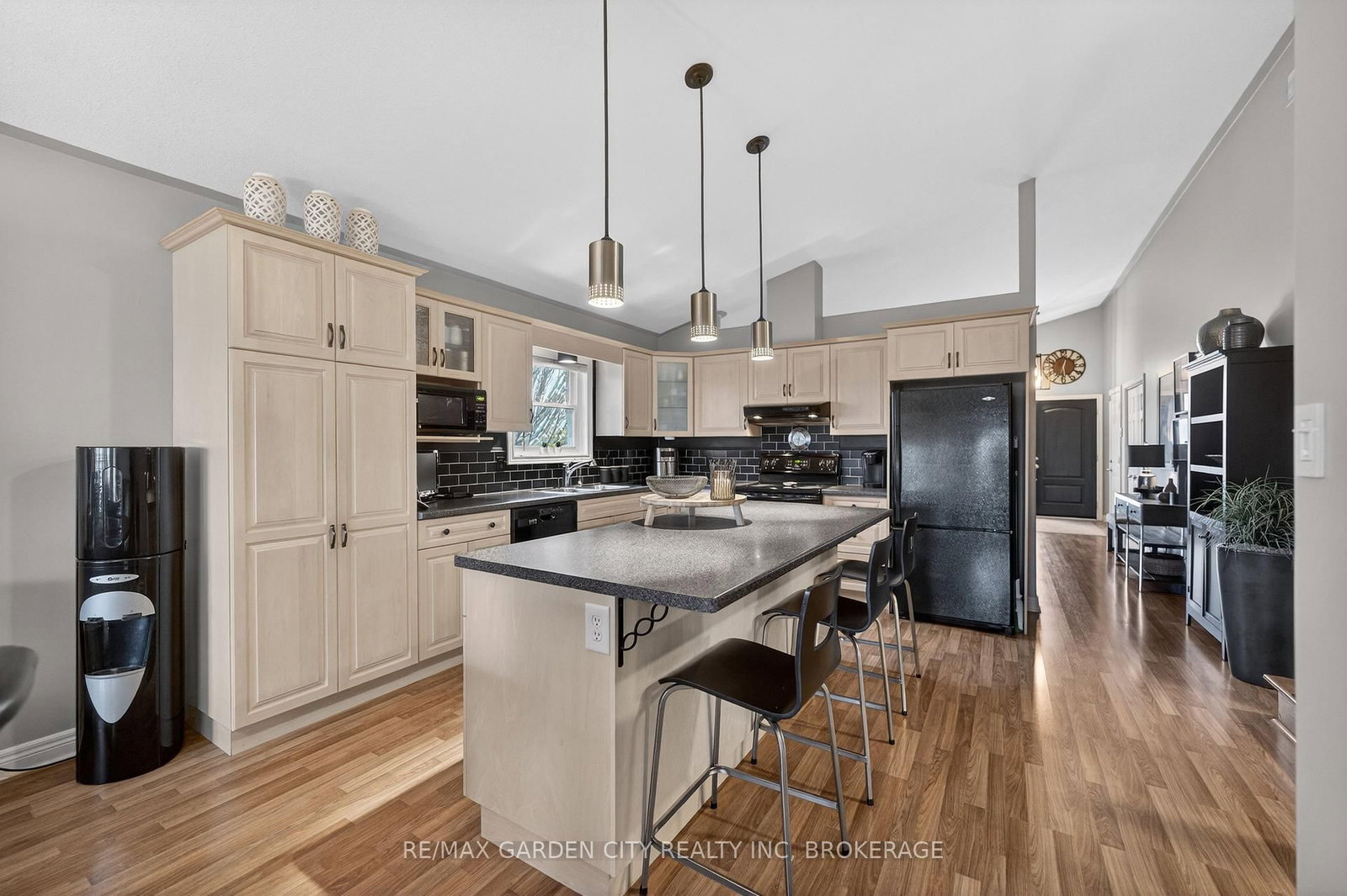 7059 Parkside Road • Niagara Falls, ON photo 12