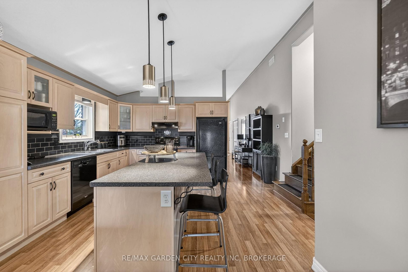 7059 Parkside Road • Niagara Falls, ON photo 17