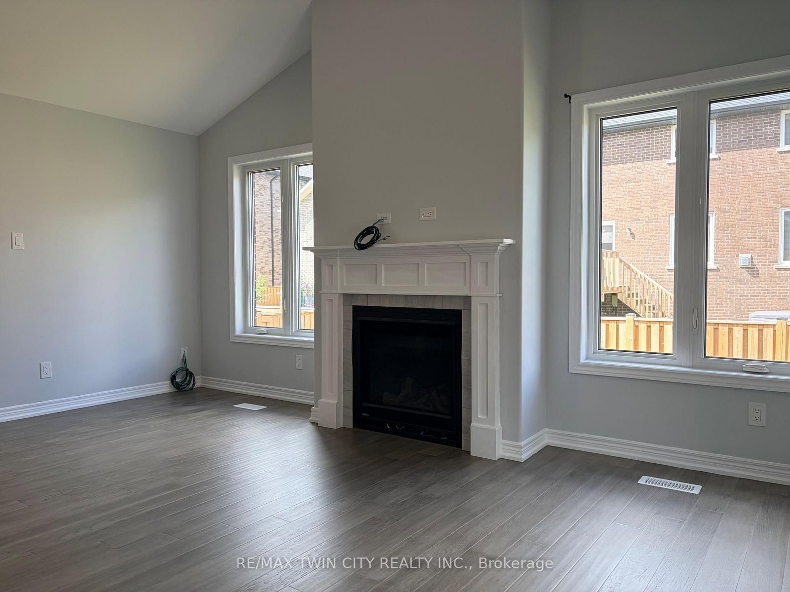 613 Lemay Grove • Peterborough, ON photo 11