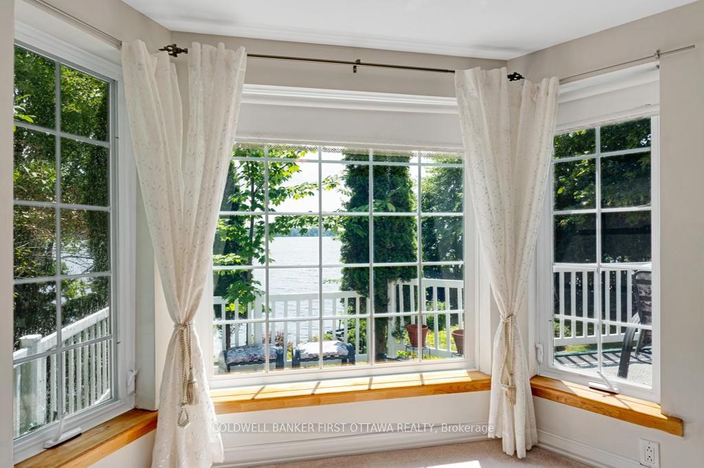 160 McVeety Road • Perth, ON photo 14