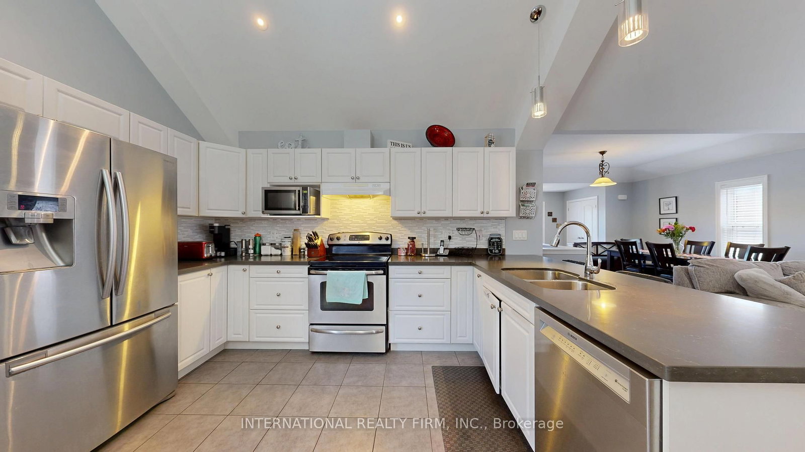 438 Stirling Way • Cobourg, ON photo 14