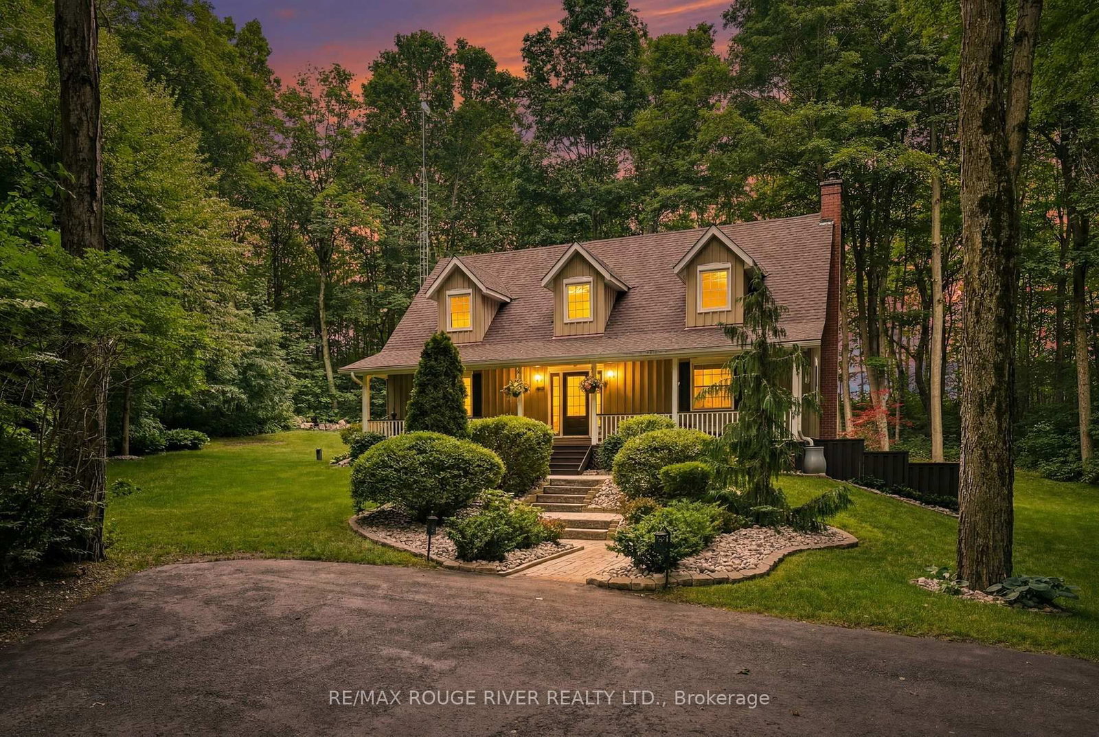 2774 Les Davey Road • Hamilton Township, ON photo 1