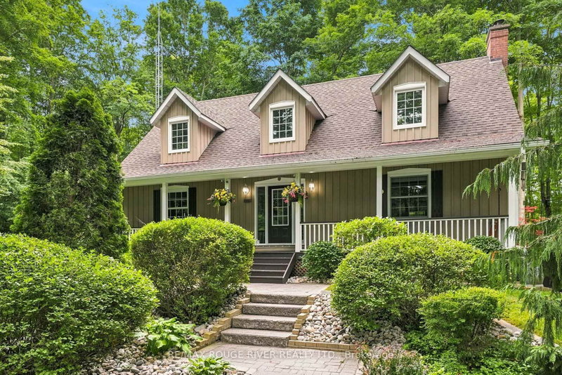 2774 Les Davey Road