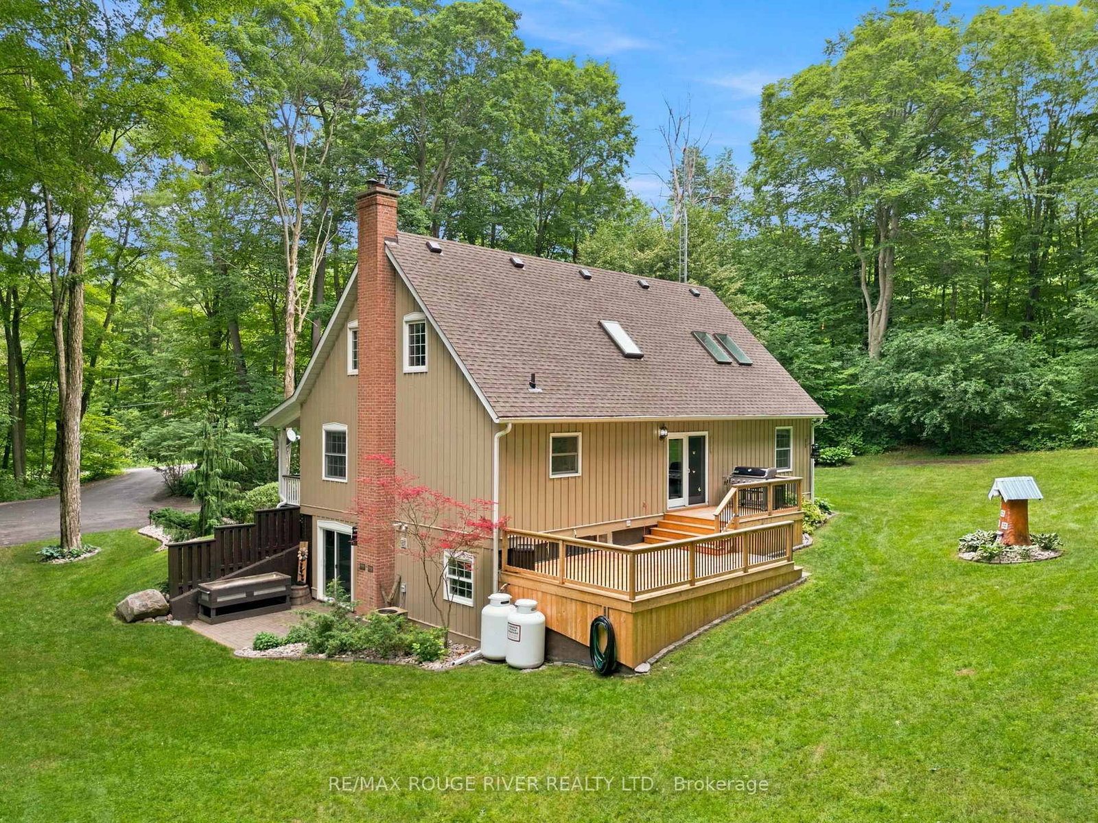 2774 Les Davey Road • Hamilton Township, ON photo 39