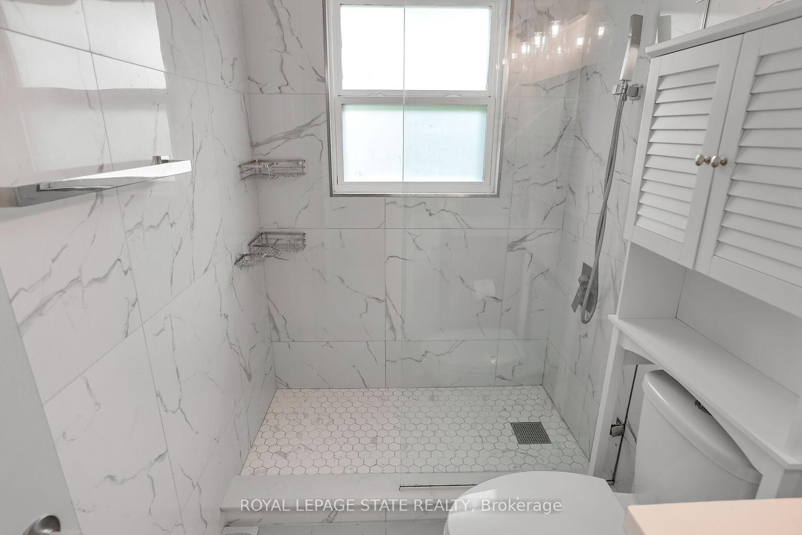 6 Lincoln Avenue • Grimsby, ON photo 23