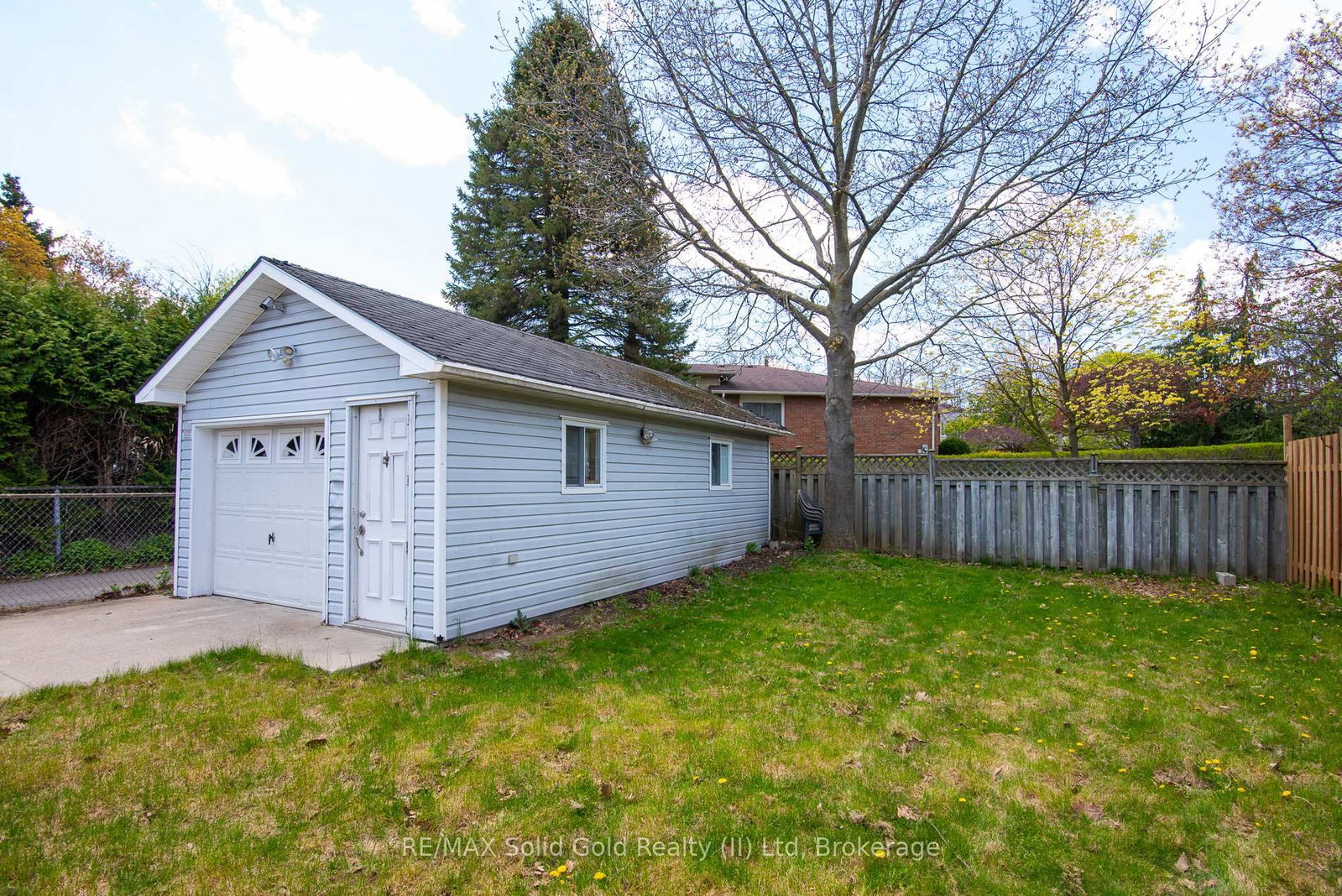 87 Christopher Drive • Waterloo, ON photo 27