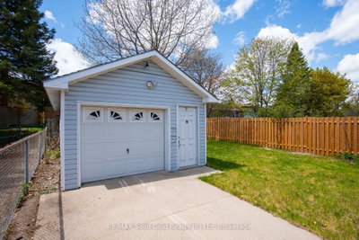 87 Christopher Drive • Waterloo, ON photo 6