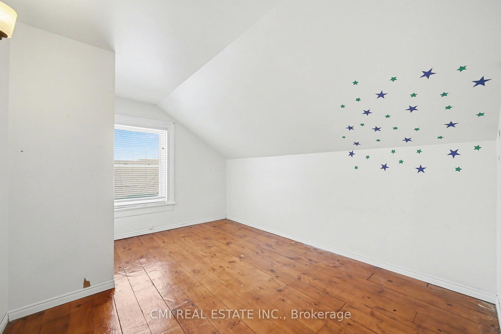 76 Main Street E • Mapleton, ON photo 36