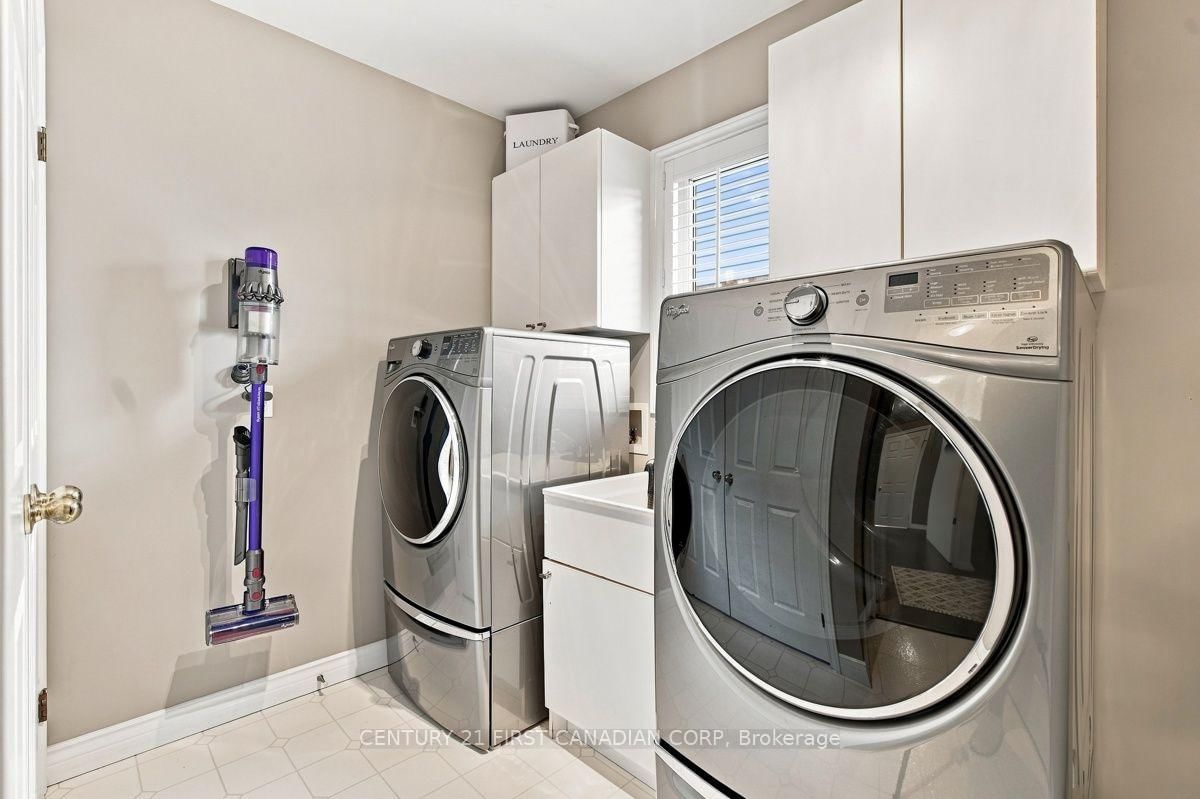 66 Cobblestone Street • London East, ON photo 21