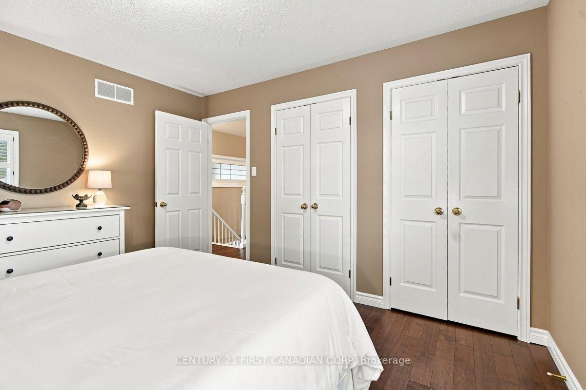 66 Cobblestone Street • London East, ON photo 28