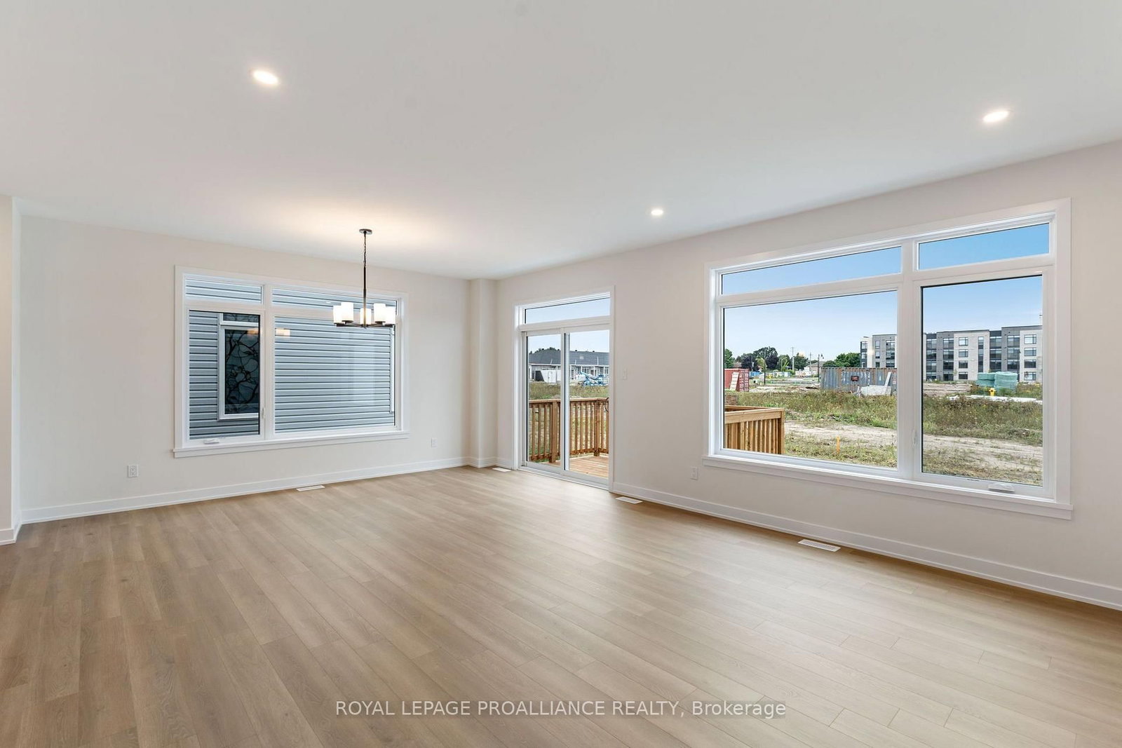 1024 Moore Street • Brockville, ON photo 21