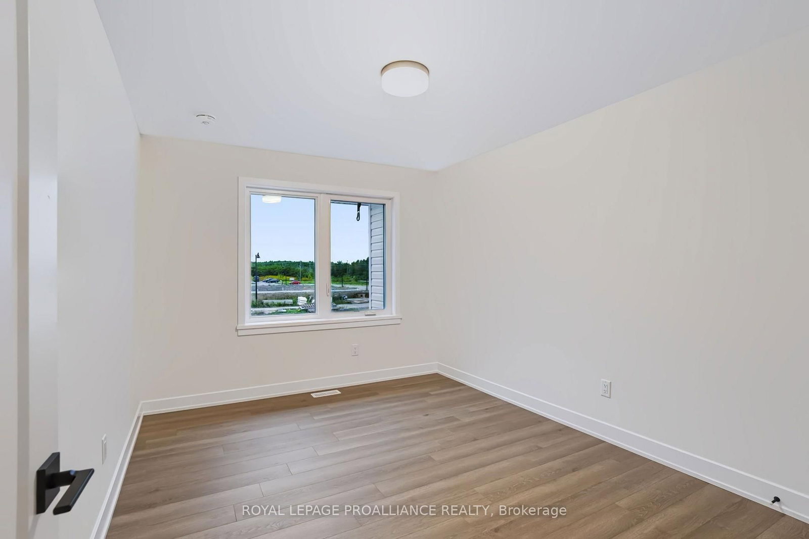 1024 Moore Street • Brockville, ON photo 25