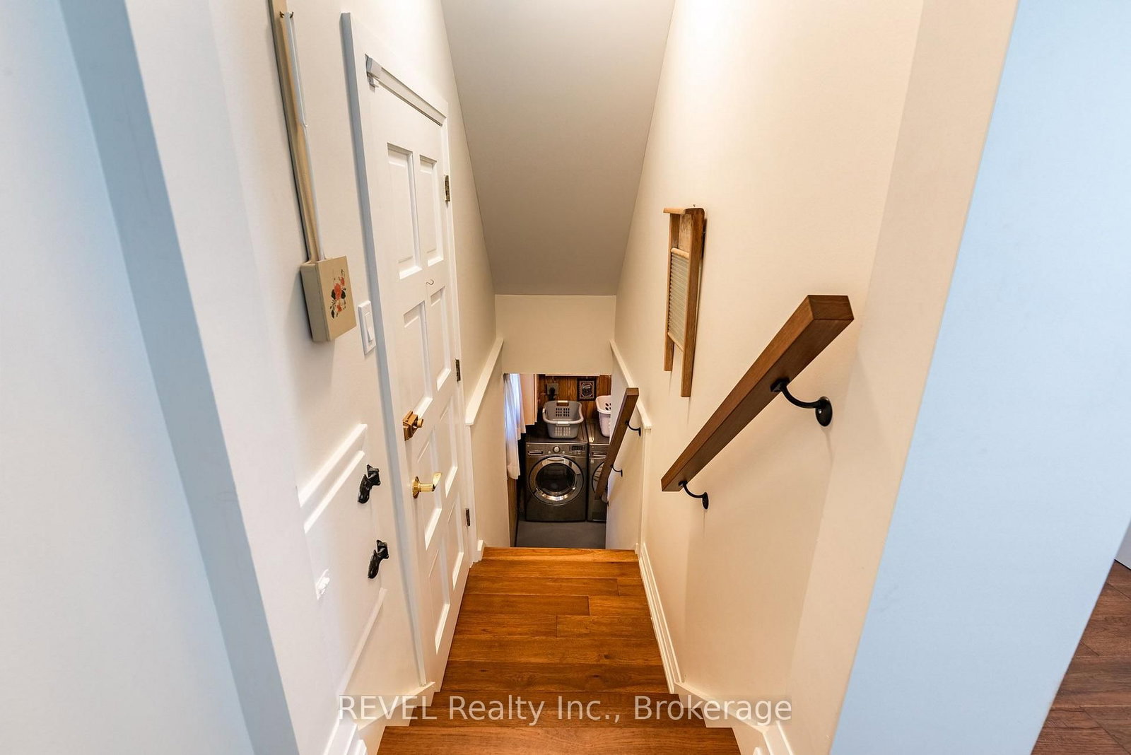 5682 Hanan Avenue • Niagara Falls, ON photo 23