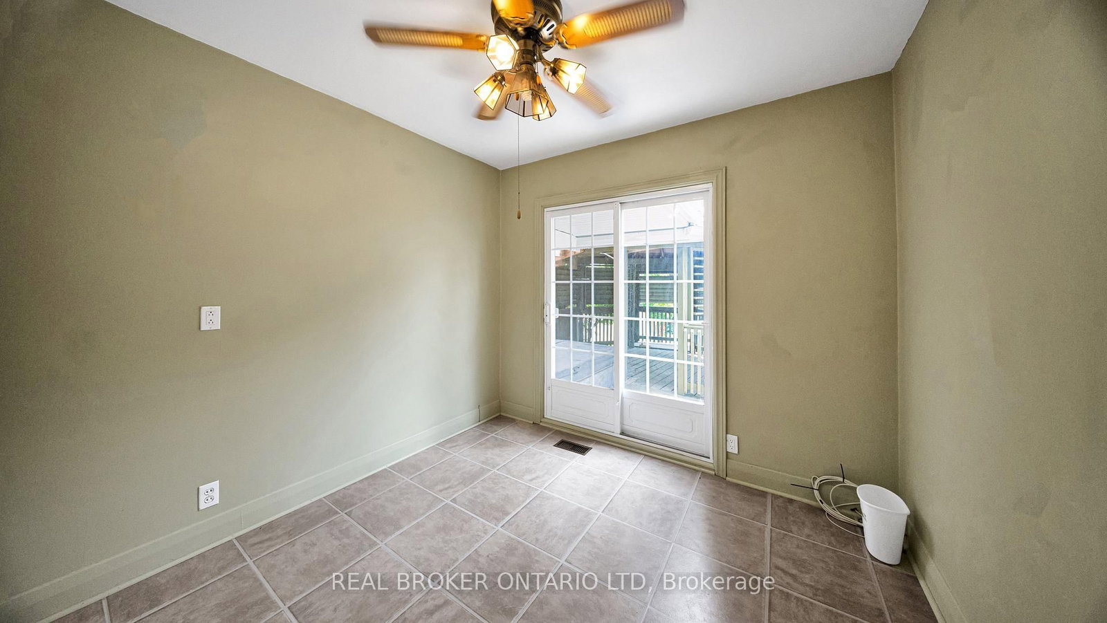 74 Sterling Street • London East, ON photo 13