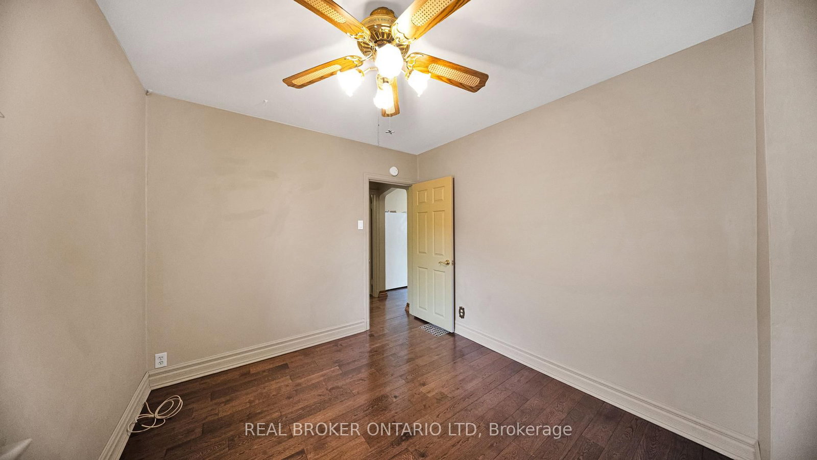 74 Sterling Street • London East, ON photo 14
