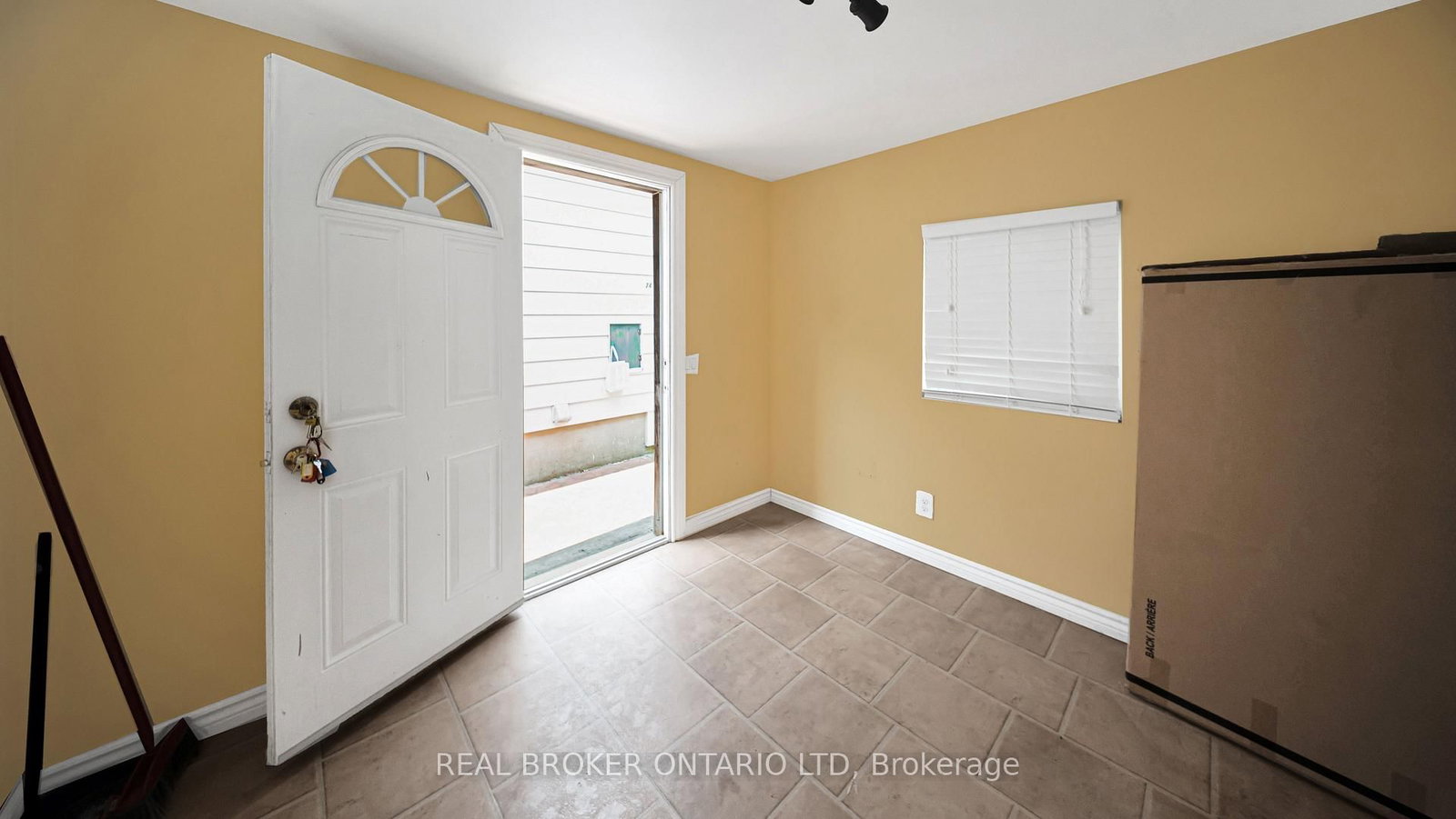 74 Sterling Street • London East, ON photo 19