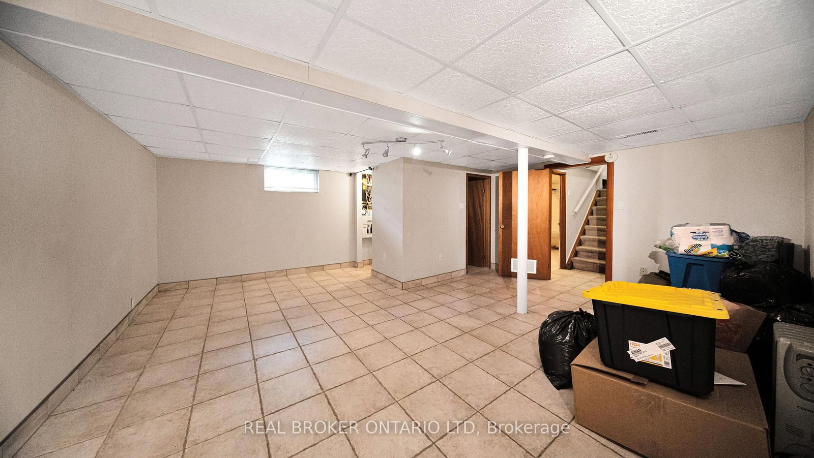 74 Sterling Street • London East, ON photo 23
