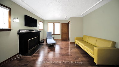 74 Sterling Street • London East, ON photo 4