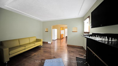 74 Sterling Street • London East, ON photo 8