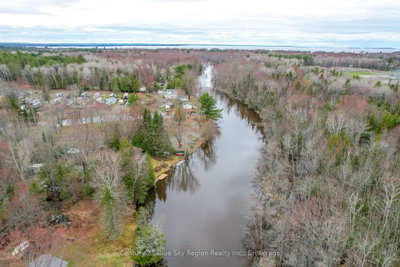 151 D RIVERBEND Road • North Bay, ON photo 8