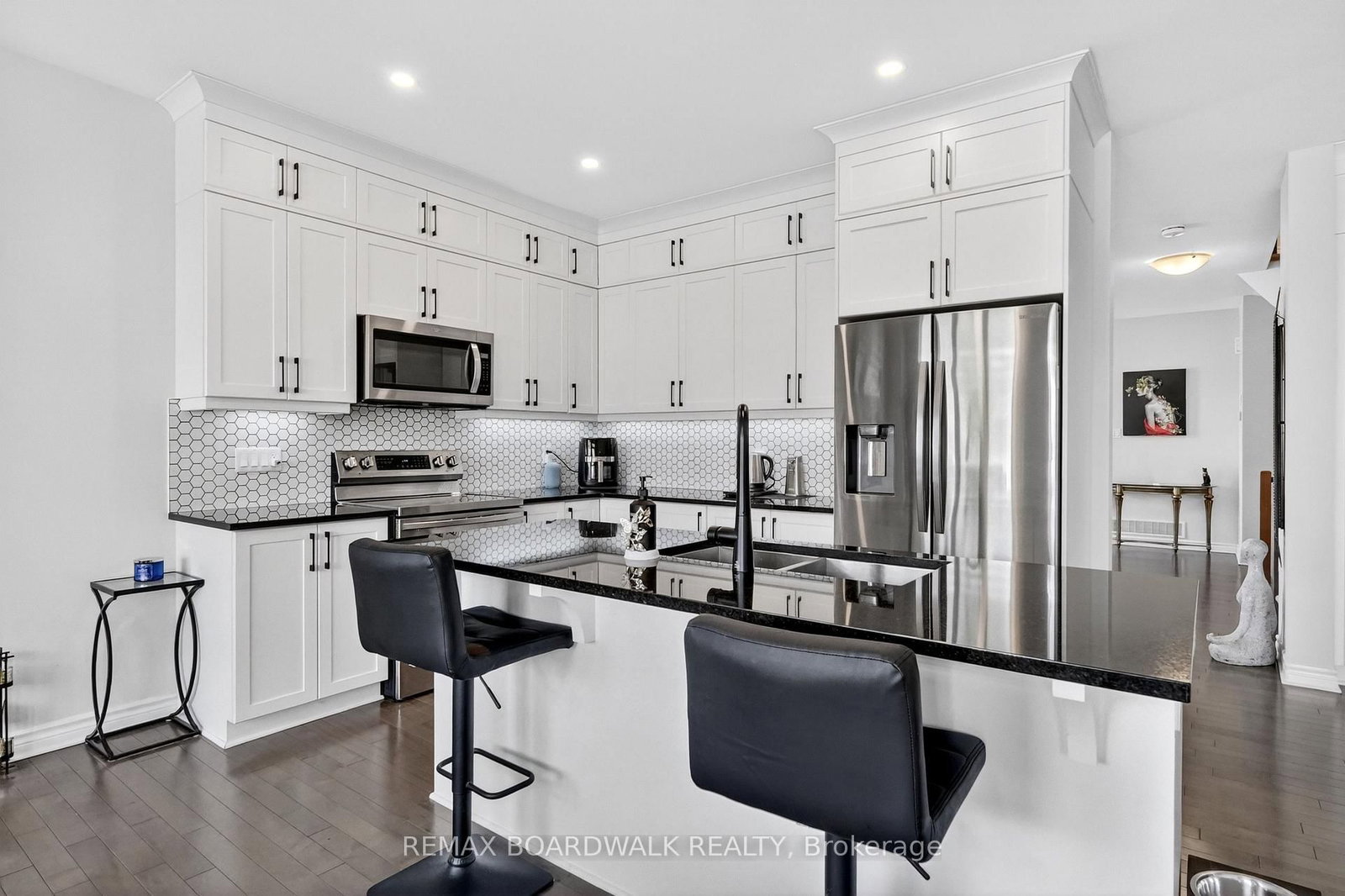 2 Duncanville Street • Russell, ON photo 10