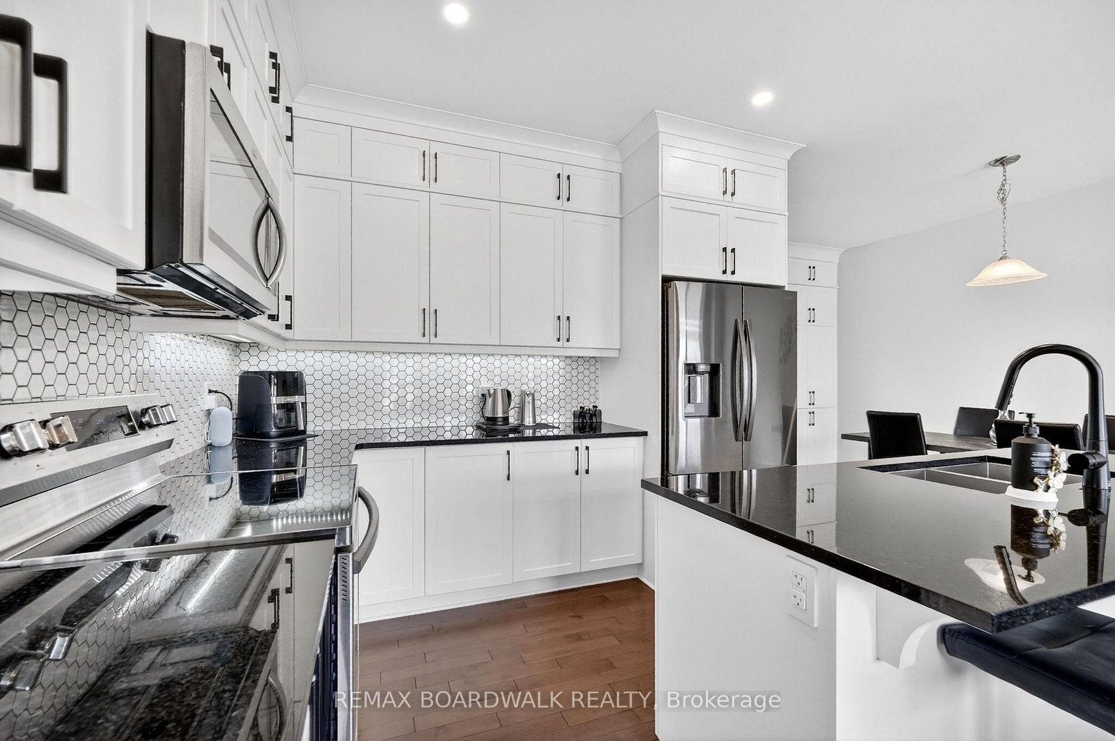 2 Duncanville Street • Russell, ON photo 12