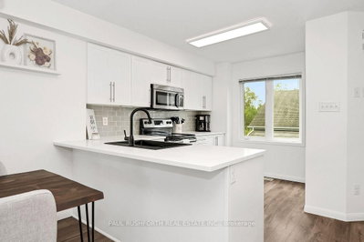 766 Sanibel Private • Ottawa, ON photo 9