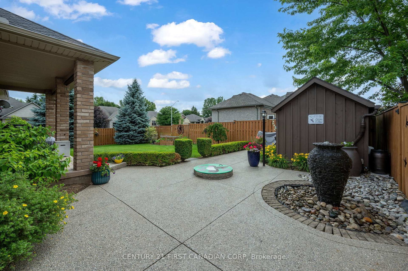 286 Dufferin Street • Central Elgin, ON photo 44