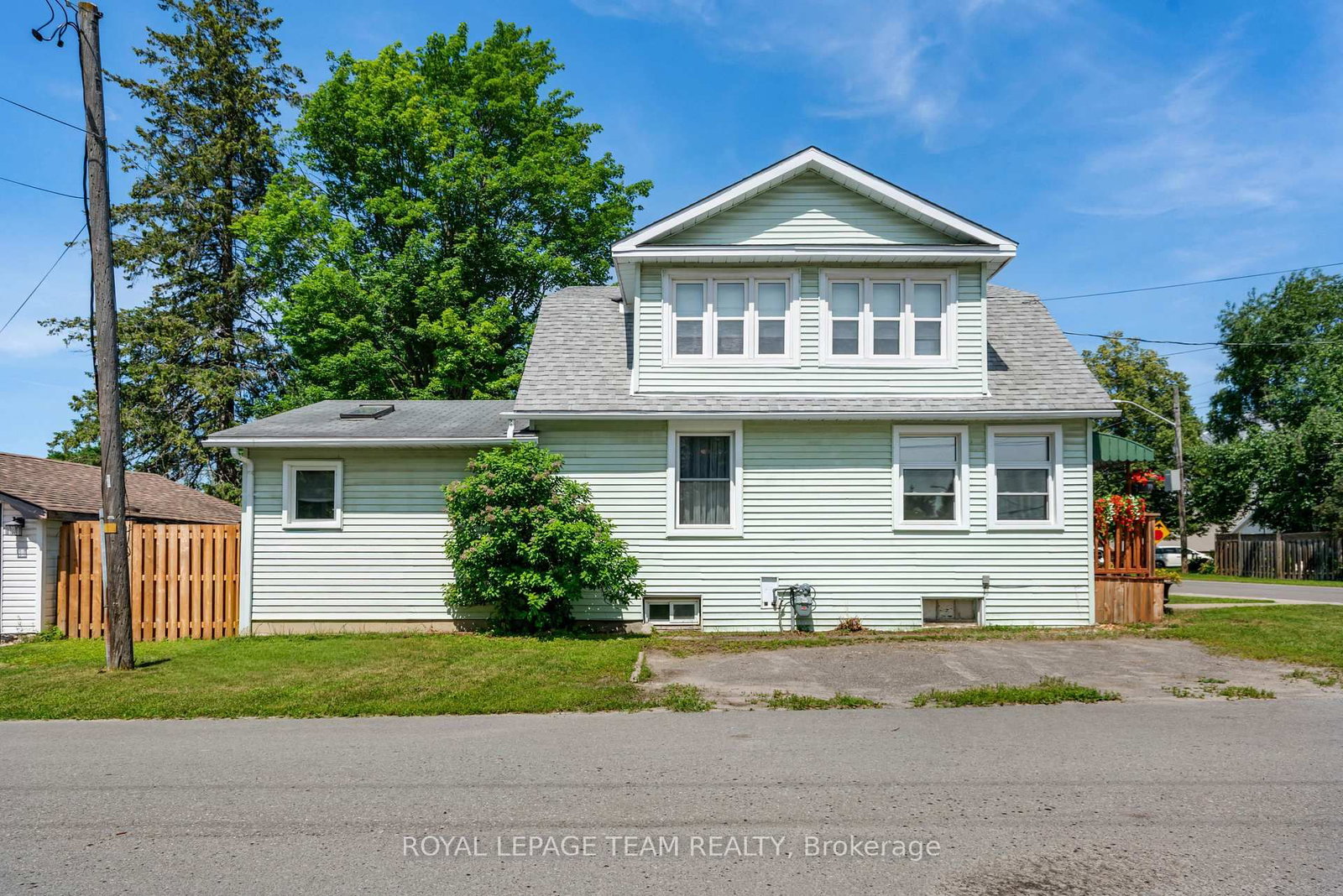 301 Oxford Street E • North Grenville, ON photo 32