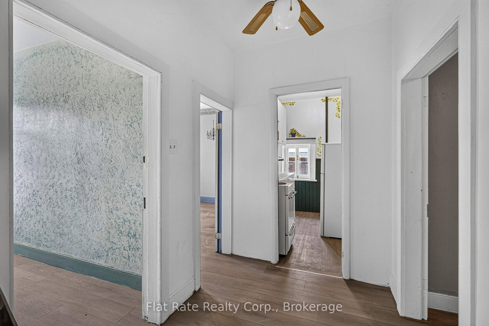 220 LONDON Street • Peterborough, ON photo 18