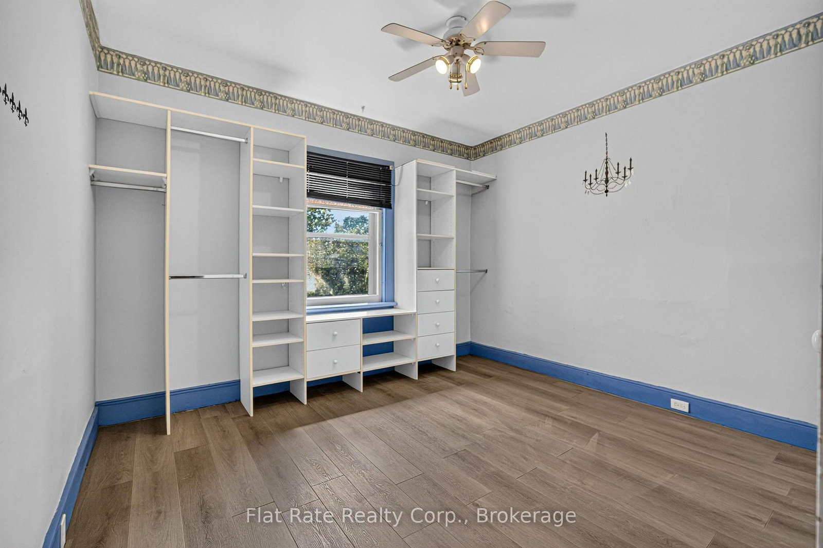 220 LONDON Street • Peterborough, ON photo 19