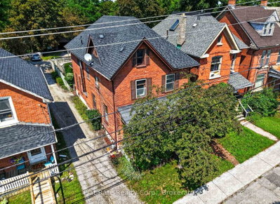 220 LONDON Street • Peterborough, ON photo 3