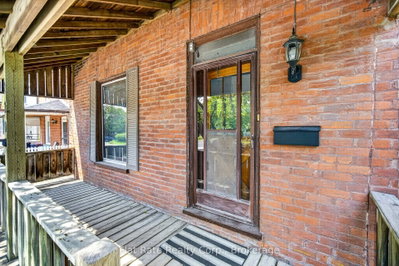 220 LONDON Street • Peterborough, ON photo 4
