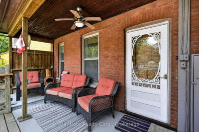 220 LONDON Street • Peterborough, ON photo 5